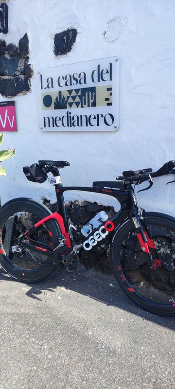 Gebrauchtes Ceepo Katana 2018 Road & Gravel, Schwarz — Bild 1 von 8
