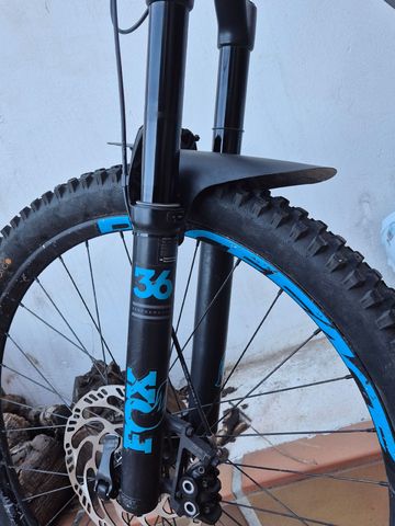 Used Focus Sam2 SRAM NX 2018 Mountainbike, Light Gray — image 4 of 6