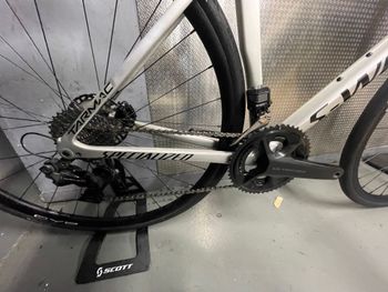 Used Specialized Tarmac Shimano Dura Ace Di2 2018 Road & Gravel, White — image 2 of 3