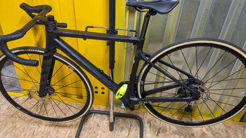 Used Orbea ORCA M20iTEAM 2022 2022 Road & Gravel, Black — image 7 of 10