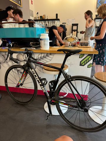 Used Focus Izalco Shimano 105 2020 Road & Gravel, Black — image 3 of 6