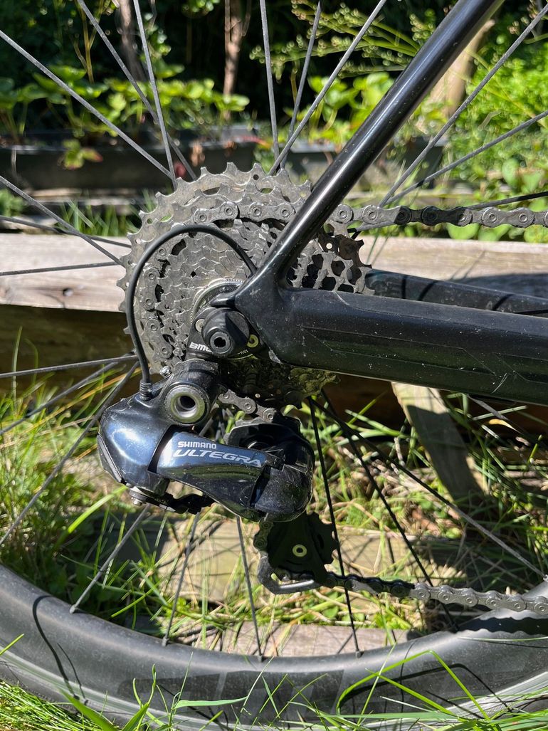 Used BMC Teammachine Shimano Ultegra Di2 2016 Road & Gravel — image 4 of 10