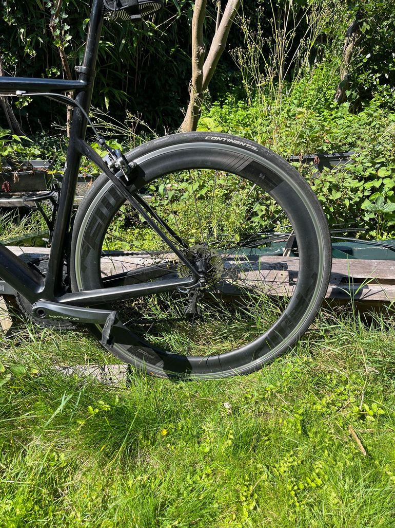 Used BMC Teammachine Shimano Ultegra Di2 2016 Road & Gravel — image 7 of 10