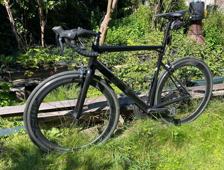 Used BMC Teammachine Shimano Ultegra Di2 2016 Road & Gravel — image 1 of 10