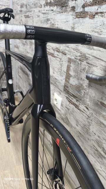 Used BMC Teammachine Shimano Ultegra Di2 (12 Speed) 2023 Road & Gravel, Black — image 28 of 35