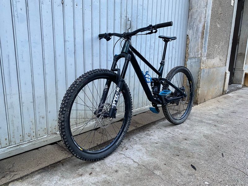 Used Norco Sight A2 27.5 2023 2023 Mountainbike, Black, 27.5 — image 2 of 4