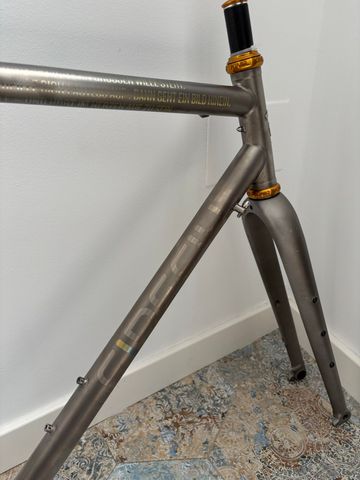 Gebrauchtes Firefly Custom Frameset 2017 Road & Gravel, Hellgrau — Bild 19 von 20
