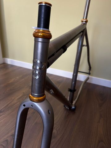 Gebrauchtes Firefly Custom Frameset 2017 Road & Gravel, Hellgrau — Bild 10 von 20