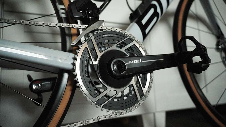 Used BMC Teammachine SRAM Red eTap 2023 Road & Gravel, White — image 15 of 16