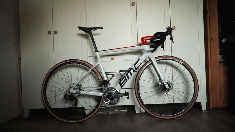 Used BMC Teammachine SRAM Red eTap 2023 Road & Gravel, White — image 16 of 16