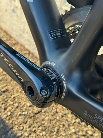 Used Specialized Tarmac Shimano Ultegra Di2 2020 Road & Gravel, Black — image 19 of 23