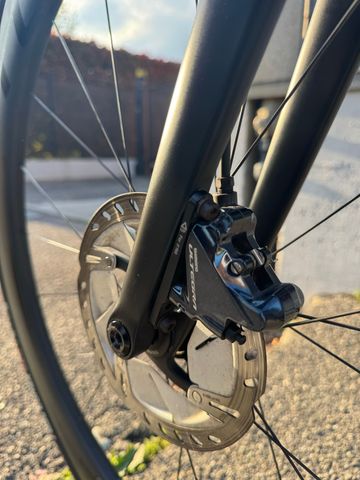 Used Specialized Tarmac Shimano Ultegra Di2 2020 Road & Gravel, Black — image 15 of 23