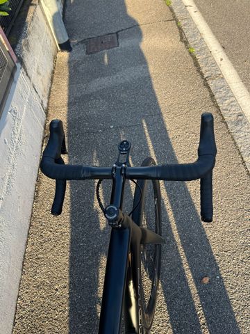 Used Specialized Tarmac Shimano Ultegra Di2 2020 Road & Gravel, Black — image 22 of 23