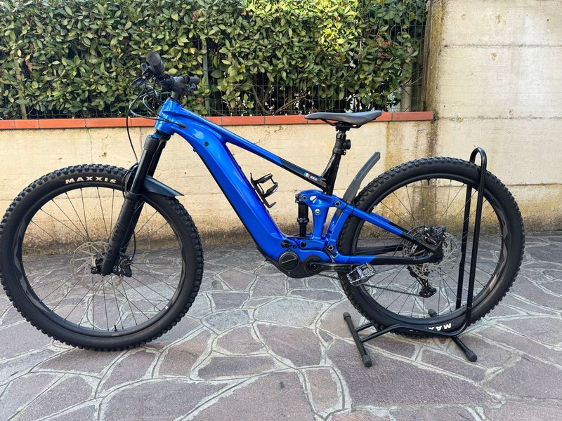 Used Giant Trance X E+ 2 Pro 29er 2022 2022 Mountainbike, Blue, 29 — image 1 of 6
