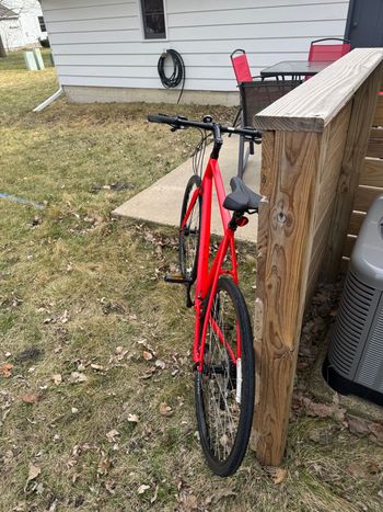 Used Trek FX 2 Disc Gen 3 2023 2023 Urban, Red — image 10 of 10