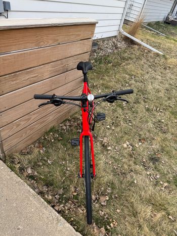 Used Trek FX 2 Disc Gen 3 2023 2023 Urban, Red — image 9 of 10