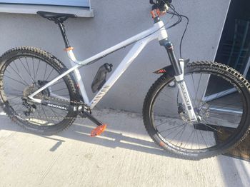 Used Canyon Stoic 2 2024 2024 Mountainbike, White, 27.5, 29 — image 1 of 7