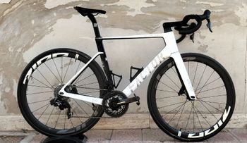 Factor, Ostro SRAM Force eTap AXS