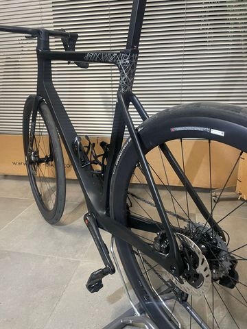 Tweedehands Whistle Custom Shimano Dura Ace Di2 2026 Road & Gravel — afbeelding 10 van 10