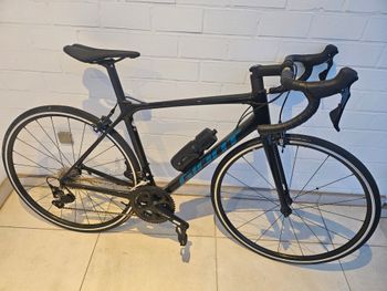 Used Giant TCR Advanced 2 2021 2021 Road & Gravel, Black — image 1 of 5