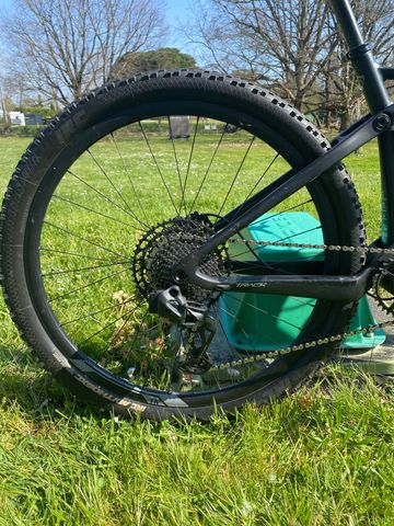 Used Megamo Custom SRAM GX 2022 Mountainbike, Black — image 3 of 9