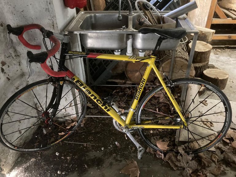 Used Bianchi Bianchi Custom Shimano Dura Ace 2002 Road & Gravel, Negro — image 2 of 3