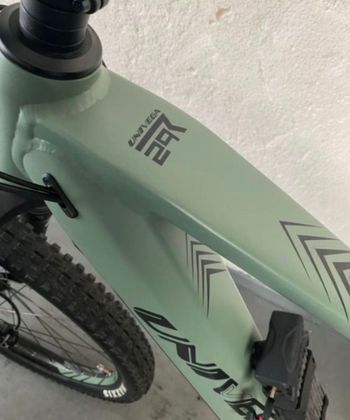 Used Univega Alpina B 2.0 29" 2024 Mountainbike — image 6 of 10