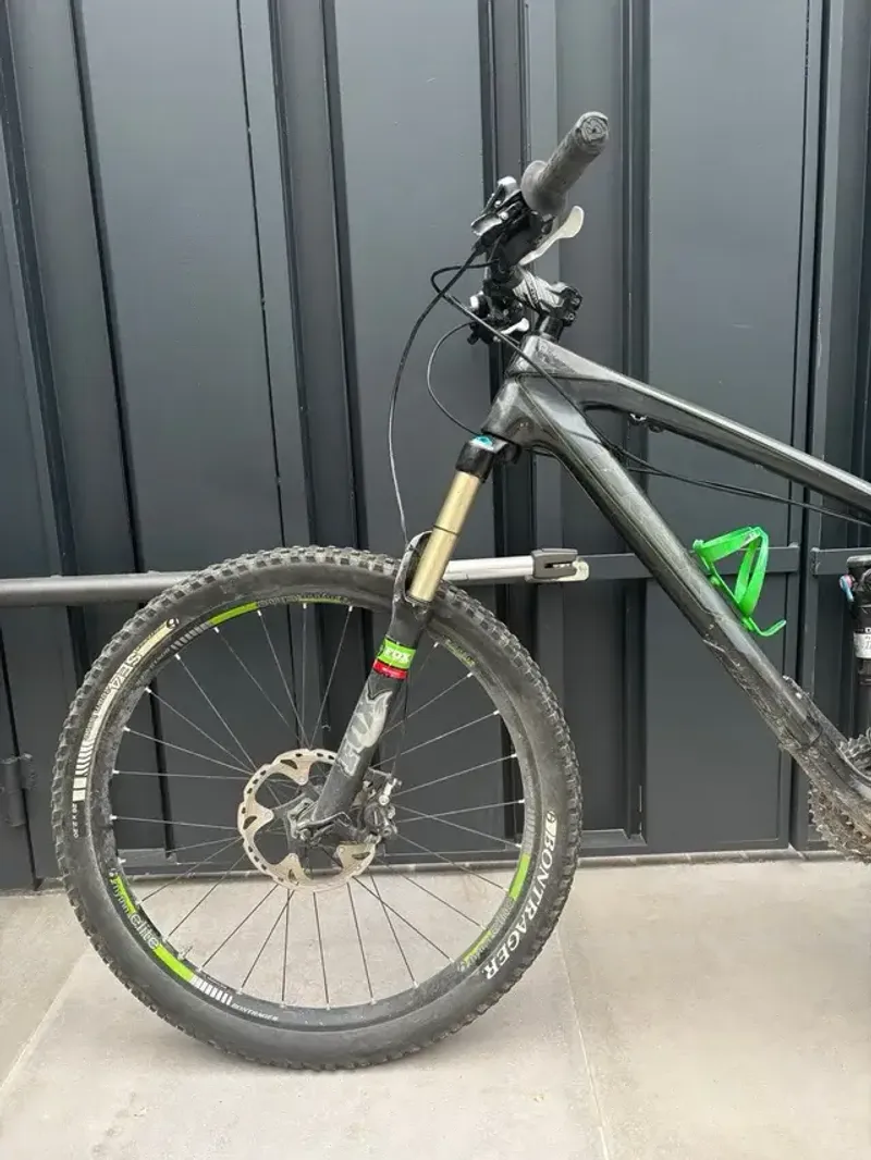 Gebrauchtes Trek Remedy 9.7 2012 2012 Mountainbike, Schwarz, 26 — Bild 2 von 6