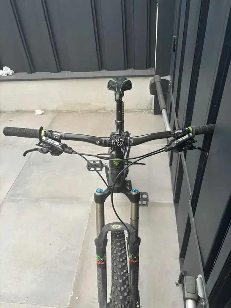 Gebrauchtes Trek Remedy 9.7 2012 2012 Mountainbike, Schwarz, 26 — Bild 6 von 6