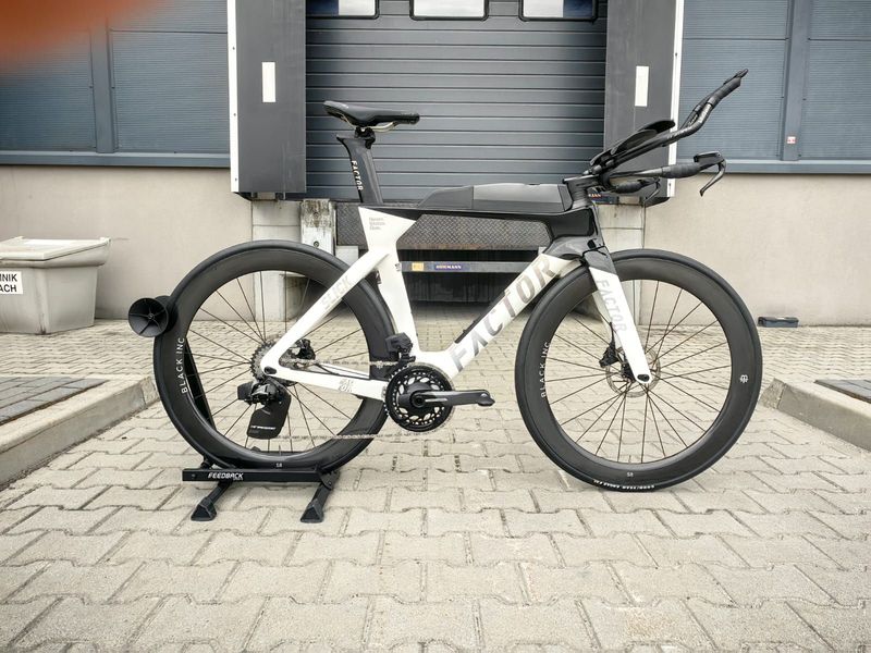 Used Factor SLiCK - SRAM Force w/ Power Meter 2025 2024 Road & Gravel