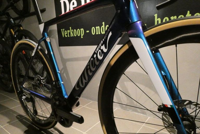 Used Wilier Filante SLR SHIMANO ULTEGRA Di2 R8170 2X12S 2025 2025 Road & Gravel, Blue — image 2 of 6
