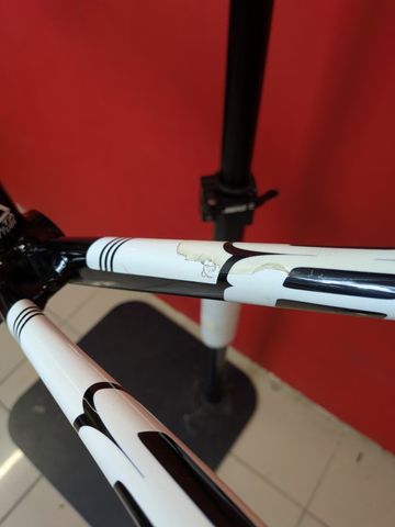 Used Cannondale CAAD 8 Frameset 2015 Road & Gravel, Black — image 17 of 19