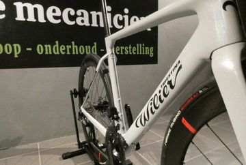 Použité Wilier Filante SL SHIMANO 105 Di2 2024 2024 Road & Gravel