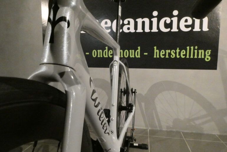 Used Wilier Filante SL SHIMANO 105 Di2 2024 2024 Road & Gravel — image 4 of 5