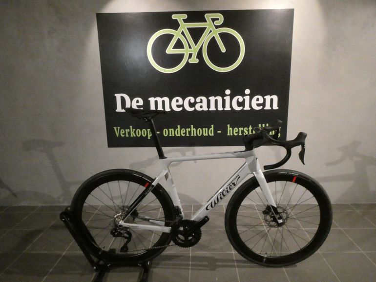 Used Wilier Filante SL SHIMANO 105 Di2 2024 2024 Road & Gravel — image 2 of 5