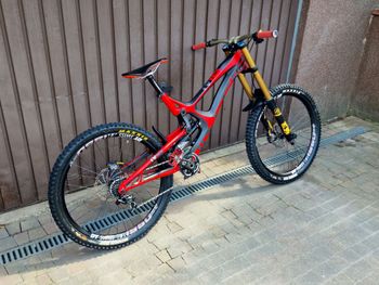Used Intense M16 Intense M16 Custom Sram X0 2018 Mountainbike, Red, 27.5 (650B) — image 2 of 8