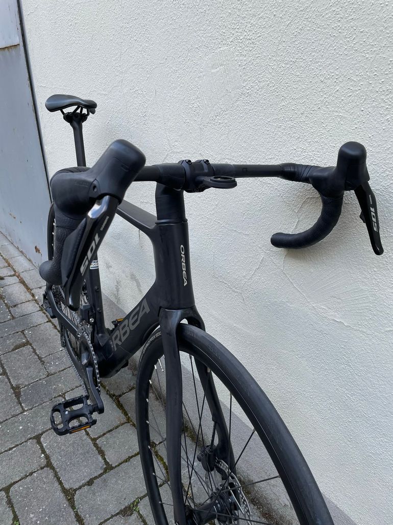 Used Orbea ORCA AERO M30iLTD 2025 2025 Road & Gravel, Black — image 5 of 11