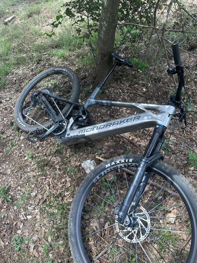 Używany Mondraker CRAFTY R 2025 2025 Mountainbike — zdjęcie 6 z 7