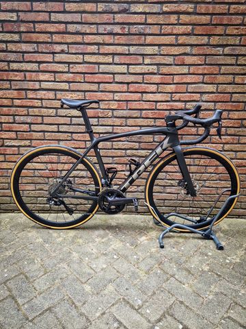 Used Trek Émonda SLR 7 2023 2023 Road & Gravel