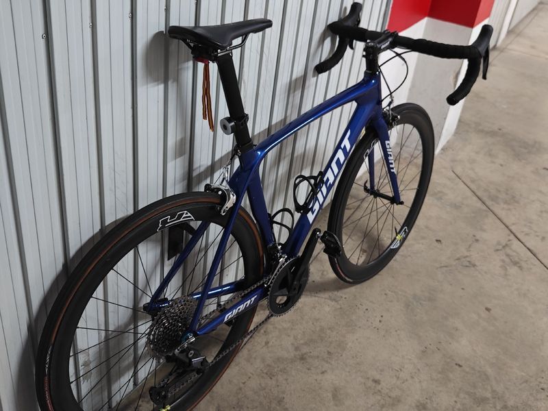 Used Giant TCR Composite 2 2013 2013 Road & Gravel, Blue — image 3 of 4