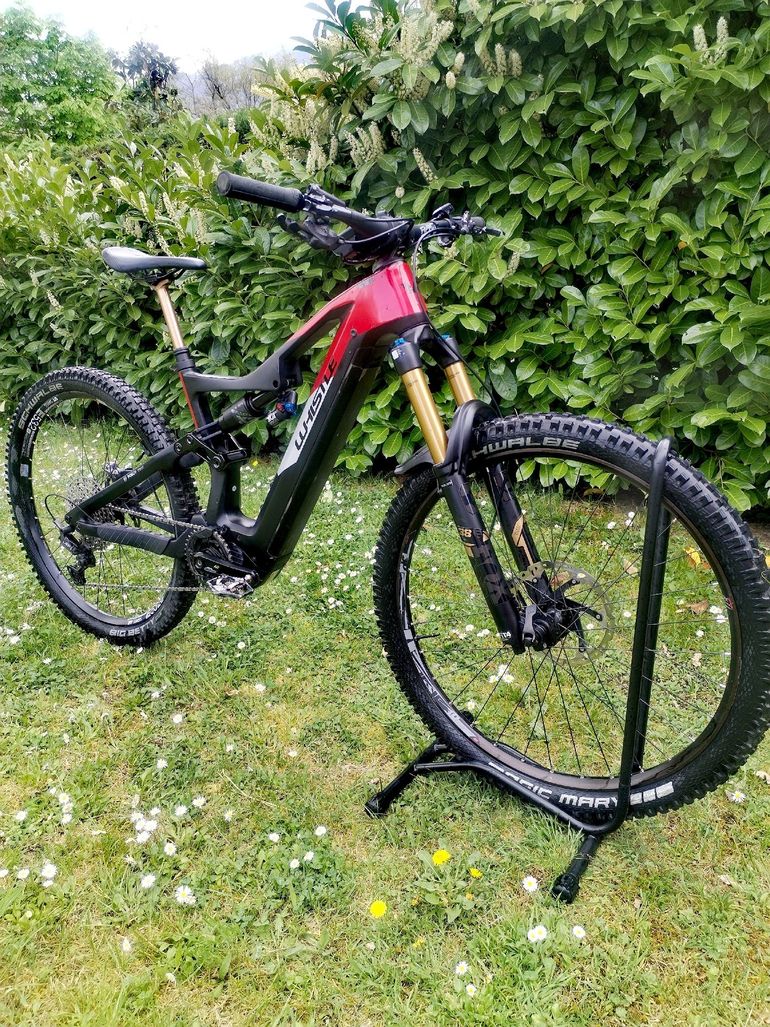Used Whistle B-Rush Shimano Deore XT 2024 Mountainbike, Black — image 2 of 7