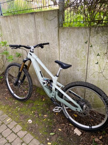 Used Lapierre Spicy Sram Eagle Transmission X0 2024 Mountainbike, White — image 2 of 5