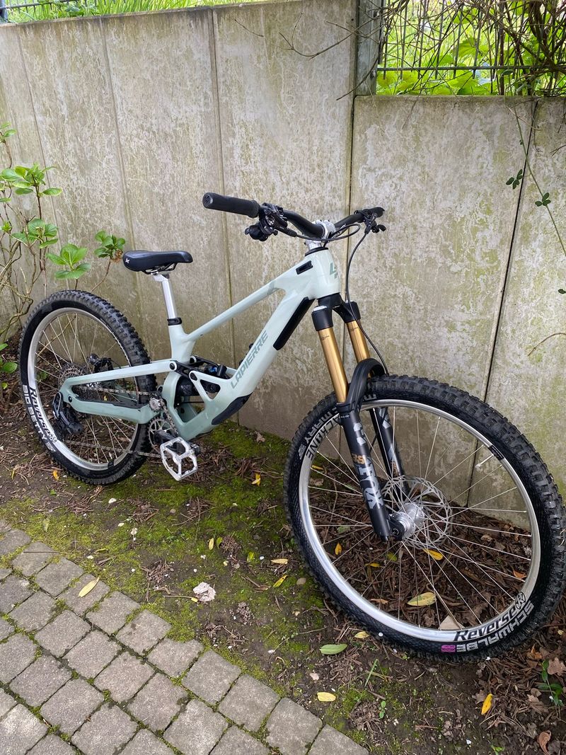 Použité Lapierre Spicy Sram Eagle Transmission X0 2024 MTB