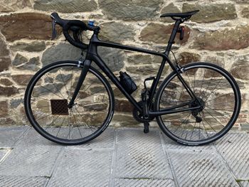 Used Trek Émonda SL 6 2017 2017 Road & Gravel, Black — image 2 of 8