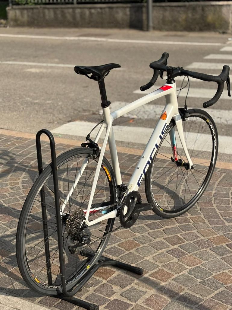 Used Focus IZALCO RACE 105 2018 2018 Road & Gravel, Red — image 4 of 7