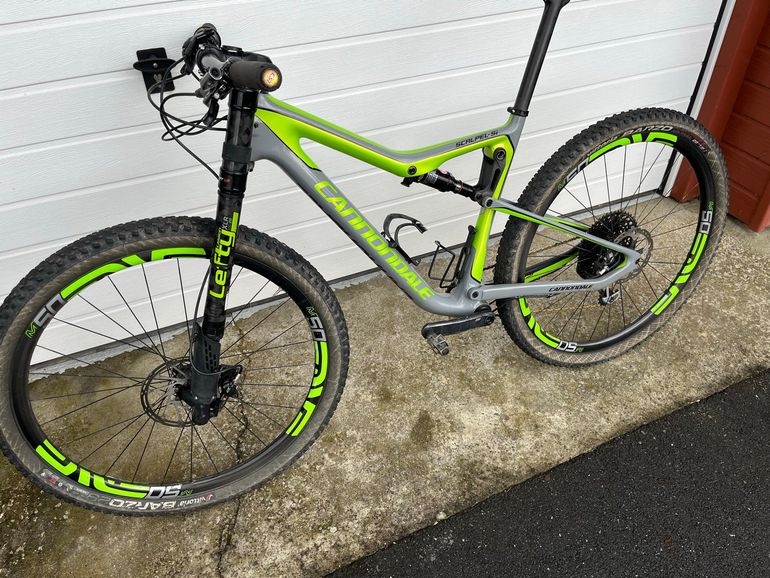 Used Cannondale Scalpel-Si Team 2018 2018 Mountainbike — image 4 of 9