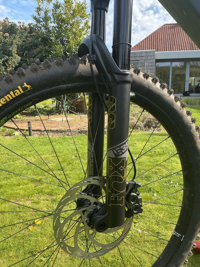 Tweedehands Moustache Speciale Build Up 2026 Mountainbike — afbeelding 3 van 8