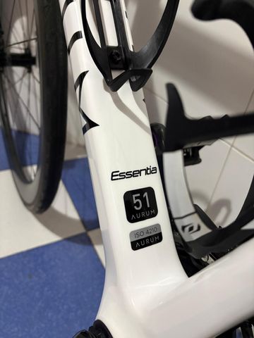 Used Aurum Essentia 2025 Road & Gravel, White — image 6 of 9