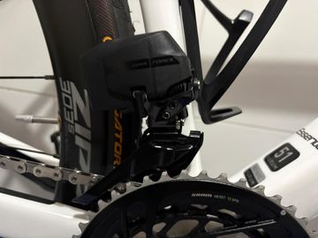 Used Aurum Essentia 2025 Road & Gravel, White — image 9 of 9