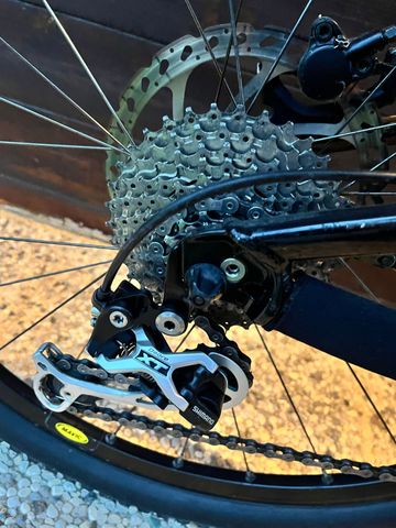 Used Giant Anthem X2 2010 2010 Mountainbike, Blue, 26 — image 6 of 8